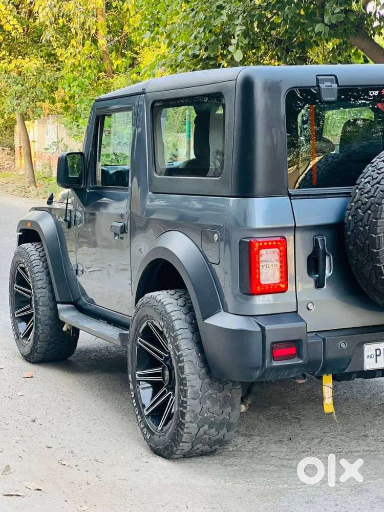 Mahindra Thar Lx Convertible Top Diesel Mt 4wd, 2023, Diesel