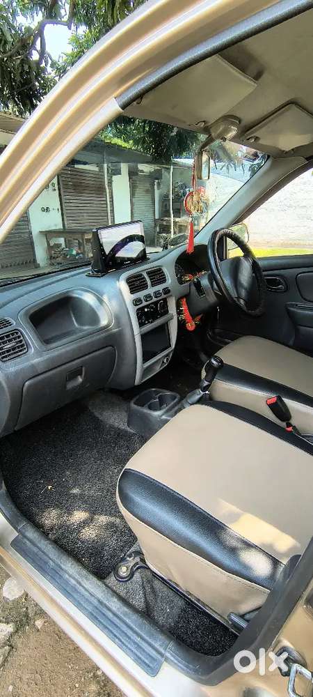 Maruti Suzuki 800 2010