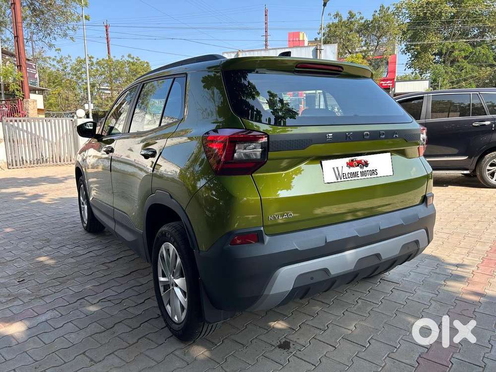 Skoda Kylaq Signature Plus, 2025, Petrol