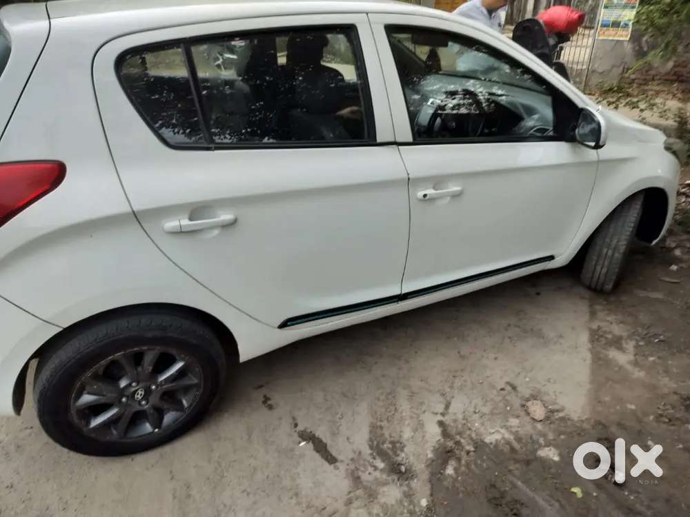 Hyundai I20 2012 Cng & Hybrids 91000 Km Driven
