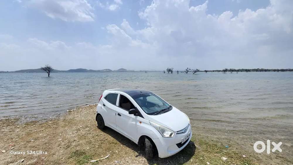Hyundai Eon 2016 Petrol Well Maintained With Back Spolier And Modified