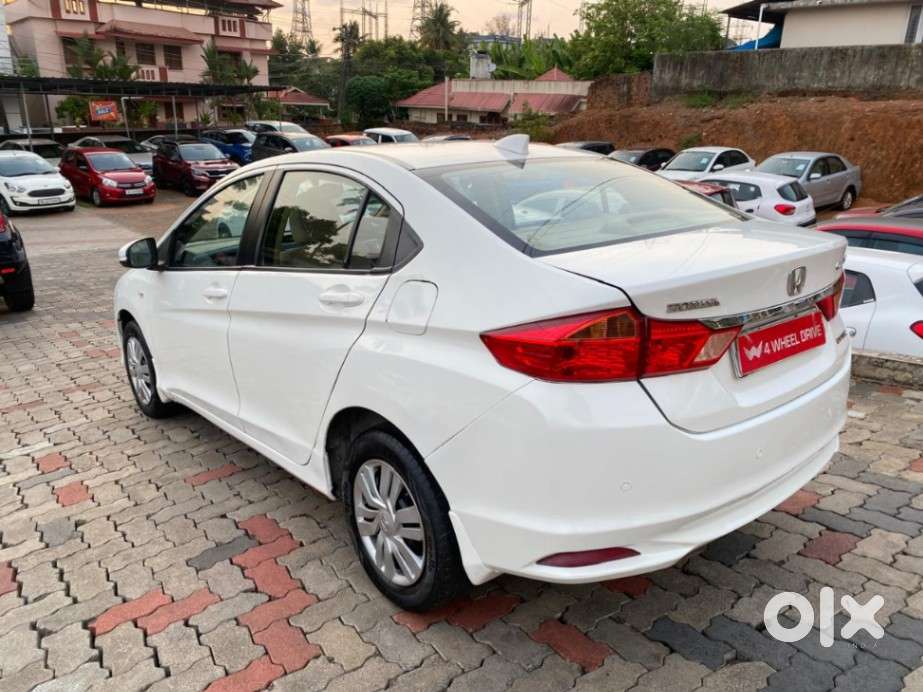 Honda City 2015-2017 I Vtec Cvt Sv, 2016, Petrol