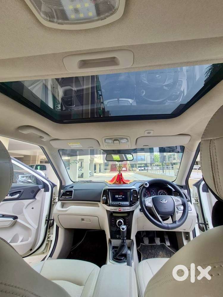 Mahindra Xuv300 2019 Petrol Well Maintained
