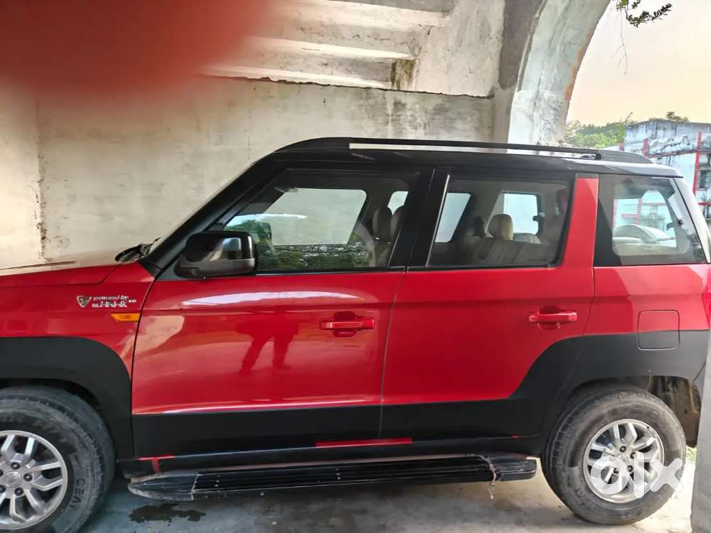 Mahindra Tuv 300 2018