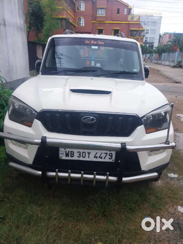 Mahindra Scorpio S4 2.2 2017