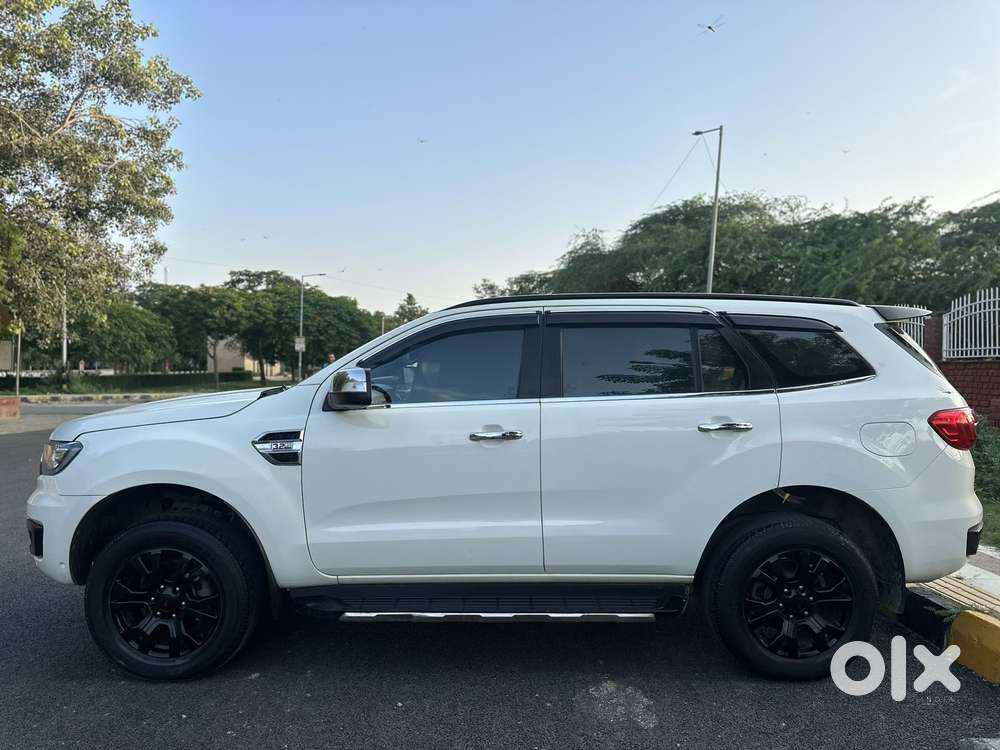 Ford Endeavour 2.2 Titanium At 4x2, 2019, Diesel