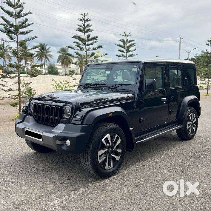 Mahindra Thar Roxx AX7 L Diesel AT 4WD, 2025, Diesel