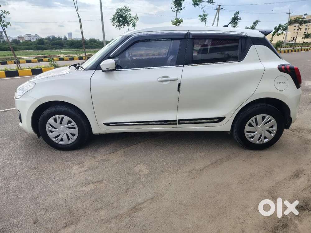 Maruti Suzuki Swift Vxi, 2024, Petrol