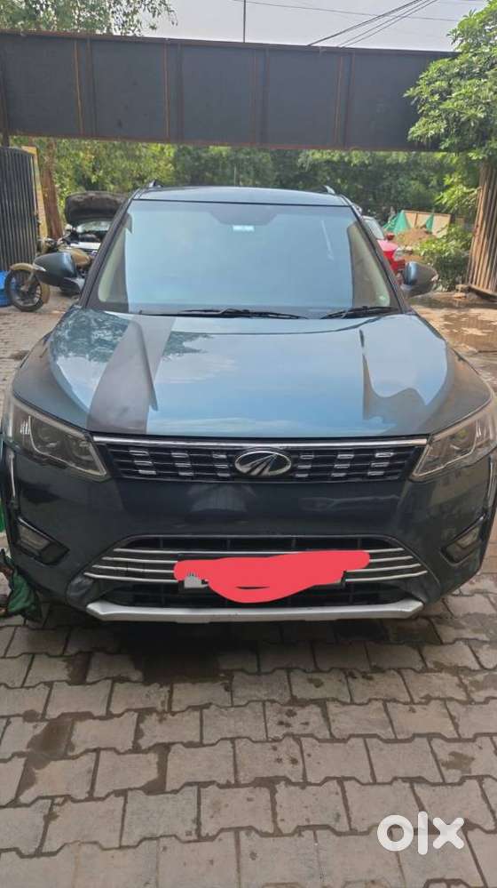 Mahindra Xuv300 W8 Amt Diesel, 2019, Diesel