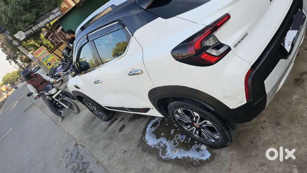 Renault Kiger 2023 Petrol 25000 Km Driven