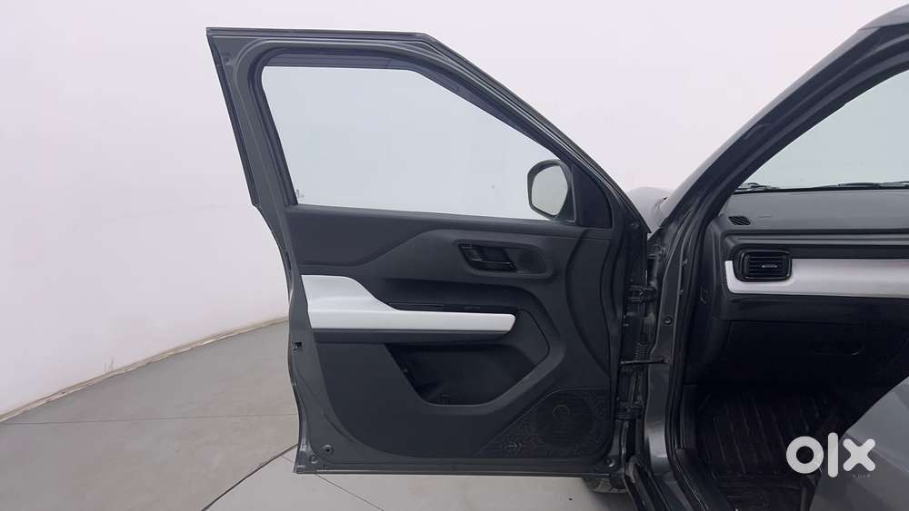 Tata Punch Pure, 2023, Petrol
