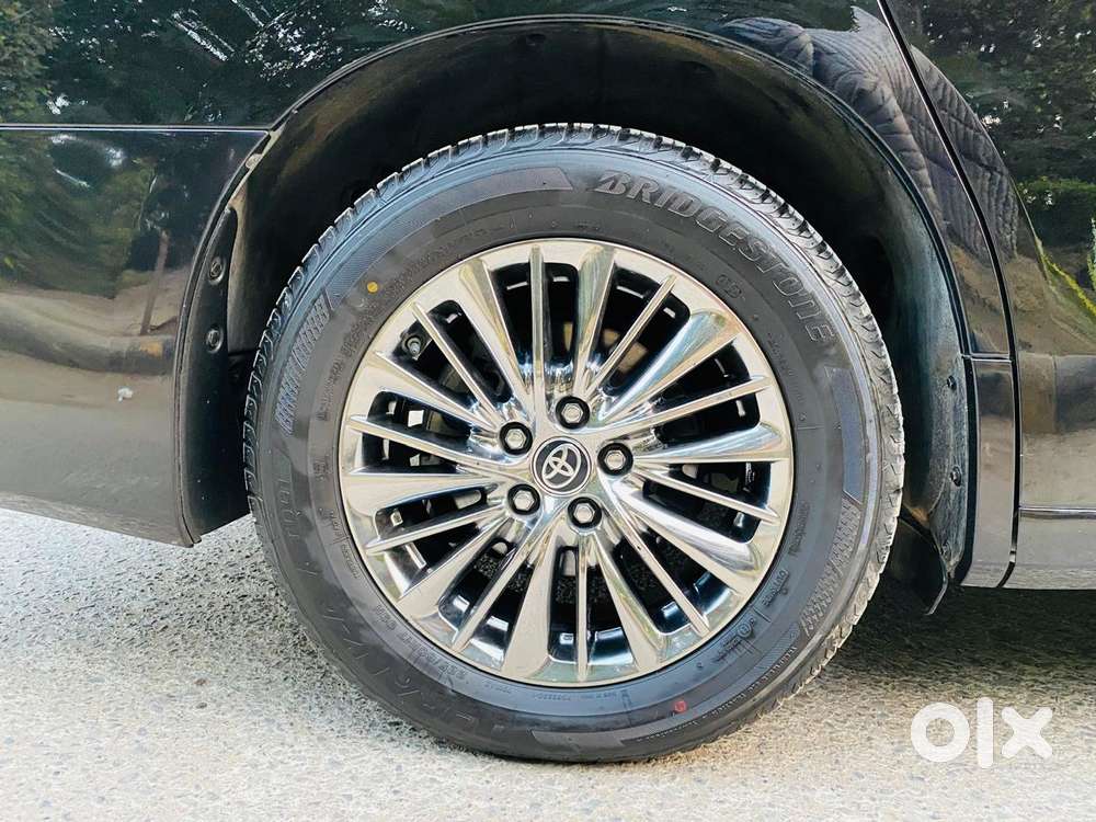 Toyota Vellfire Vip &ndash; Executive Lounge, 2022, Petrol