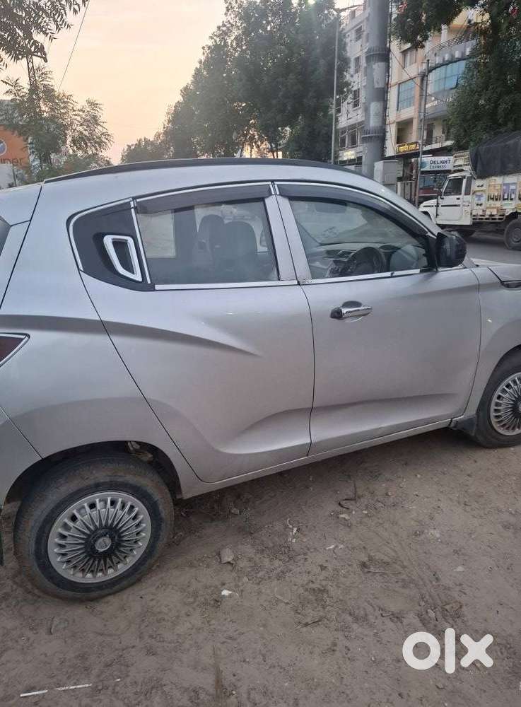 Mahindra Kuv 100, 2016, Petrol