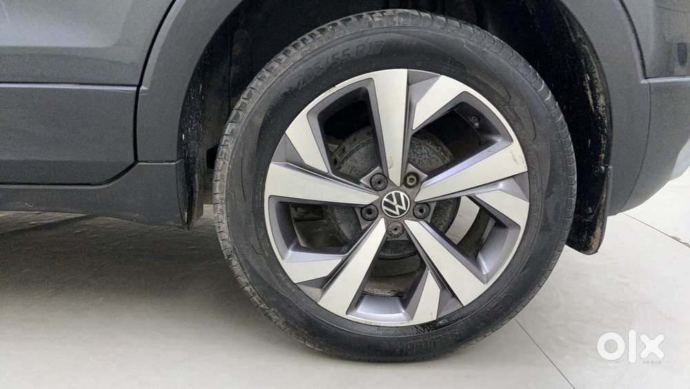 Volkswagen Taigun Topline 1.0 Tsi At (electric Seats), 2022, Petrol