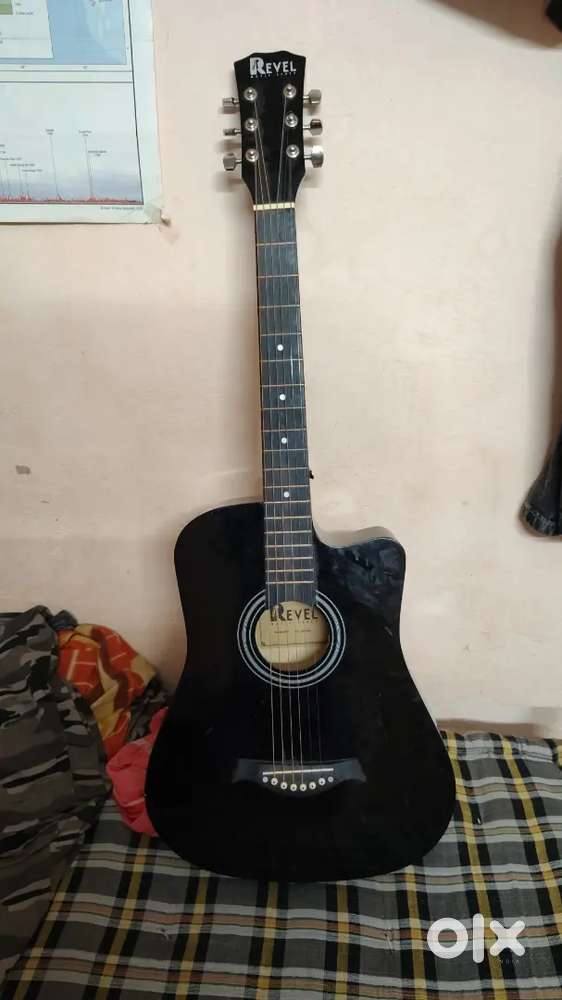 Revel guitar