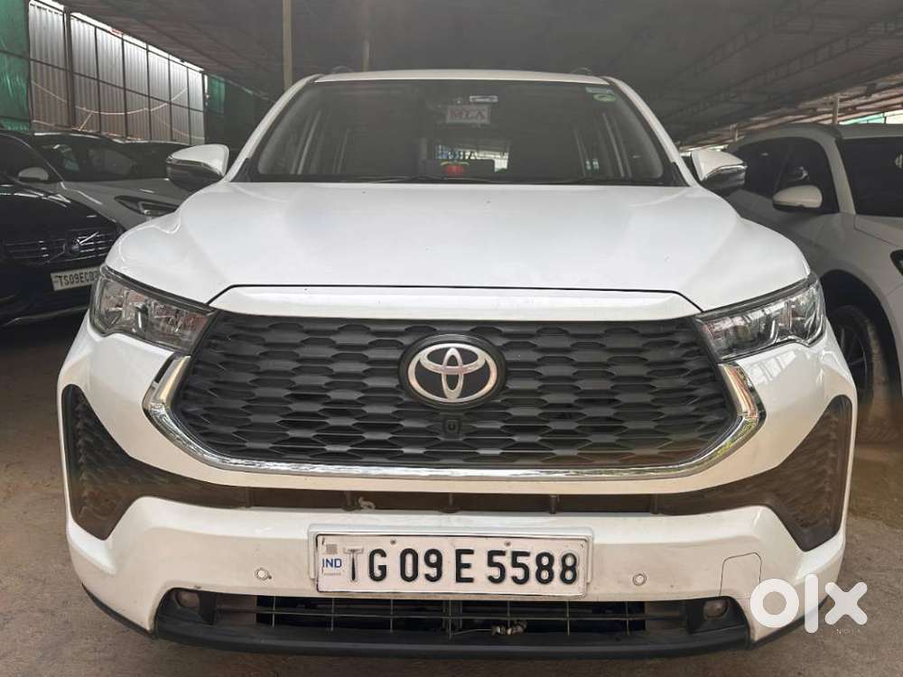 Toyota Innova Hycross 2.0 Vx Hybrid 7 Str, 2025, Petrol