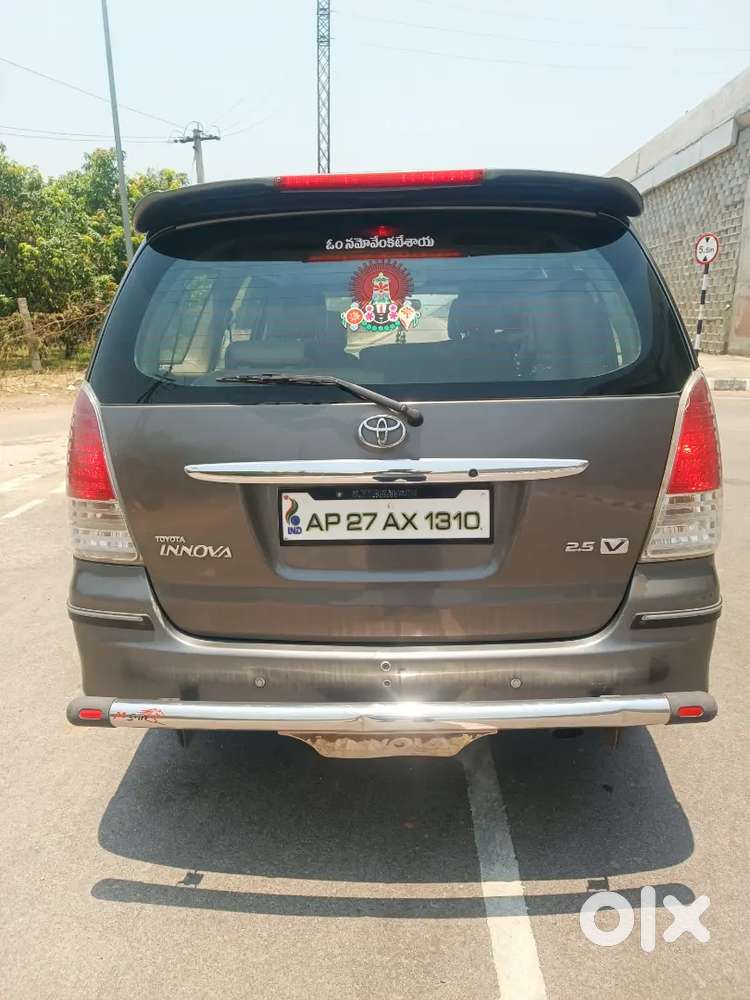 Toyota Innova Vx 2011 Diesel 7 Seater