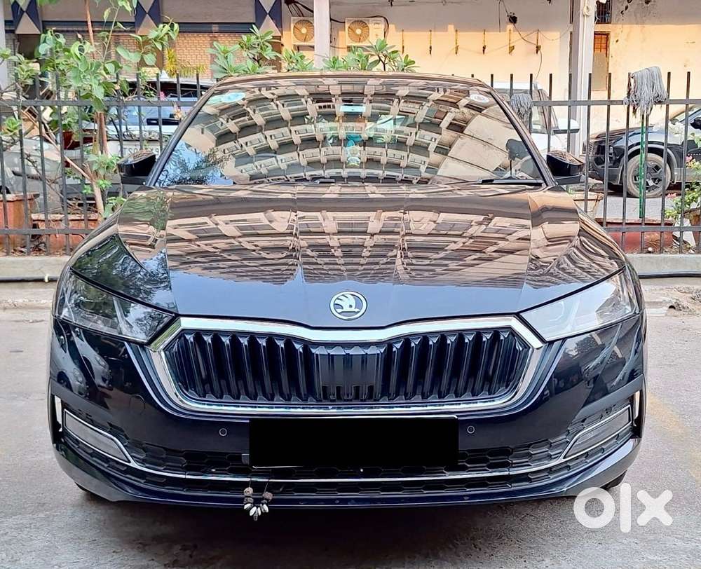 Skoda Octavia 2.0 L K Tsi At, 2022, Petrol