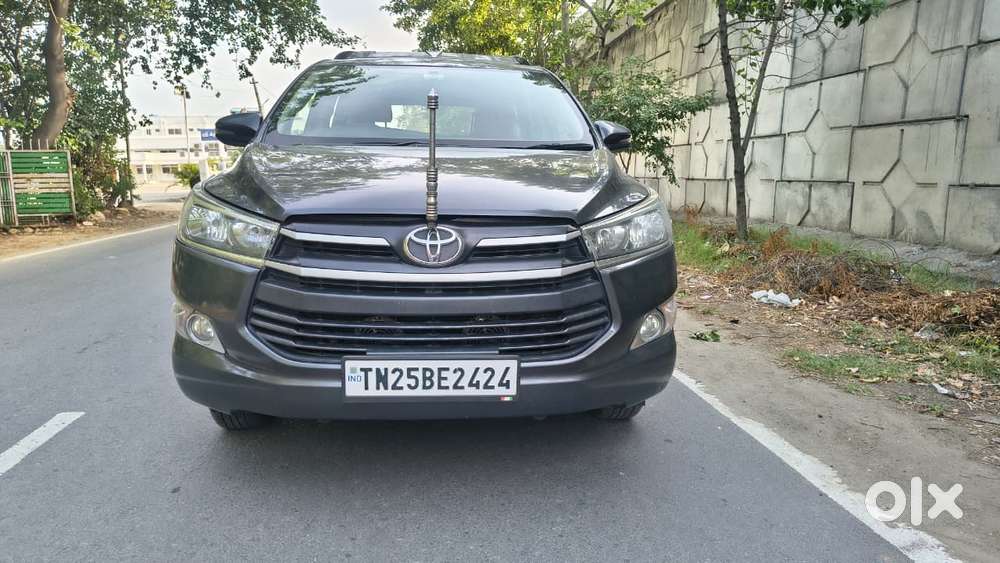 Toyota Innova Crysta 2.4 G Mt, 2017, Diesel