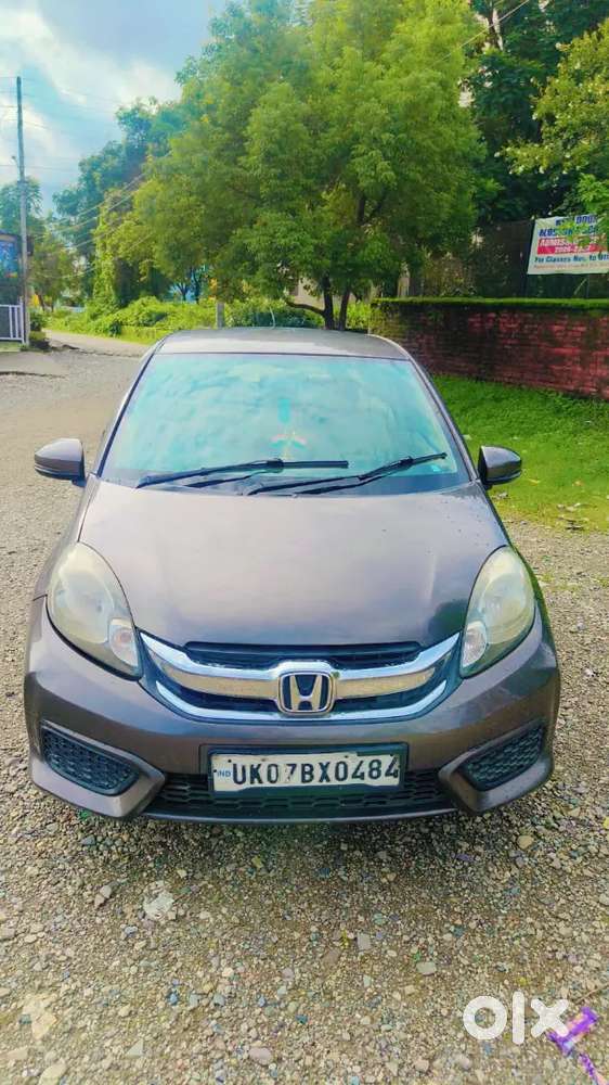 Honda Amaze 2017 Petrol Well Maintained