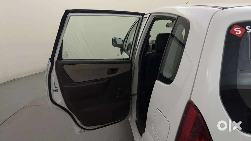 Maruti Suzuki Estilo Lxi Bs-iv, 2013, Petrol