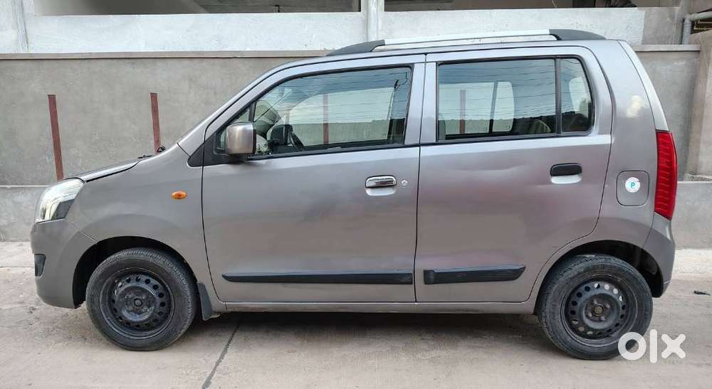 Maruti Suzuki Wagon R Amt Vxi, 2016, Petrol