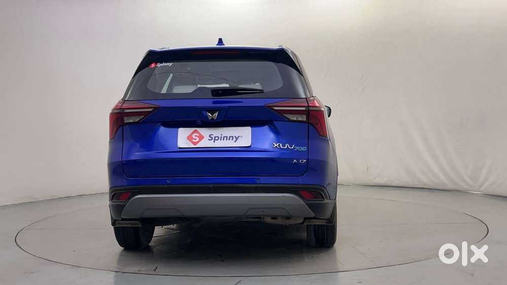 Mahindra Xuv700 2.0 Ax 7 Petrol Mt Str, 2022, Petrol