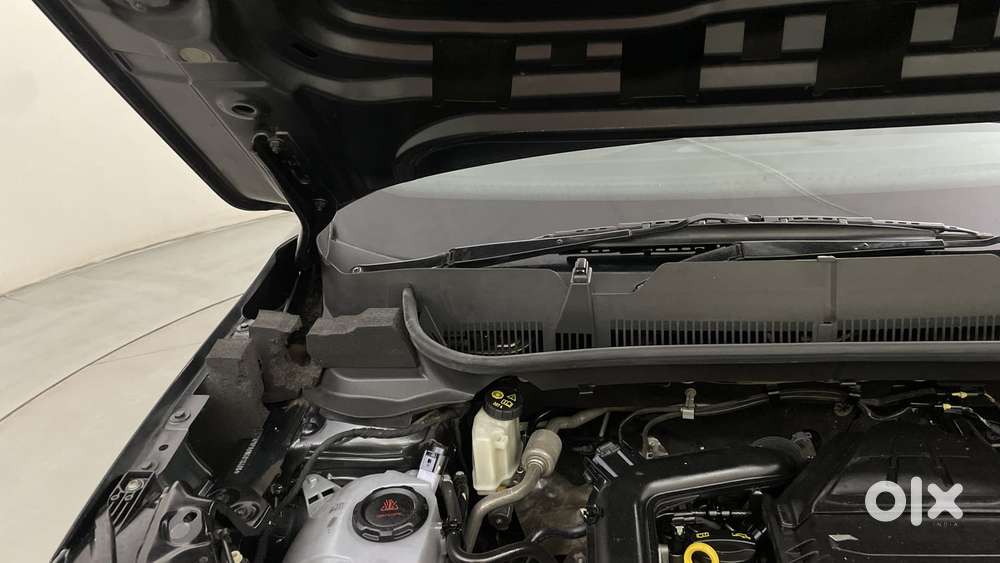 Skoda Kushaq Style 1.0l Tsi At, 2022, Petrol