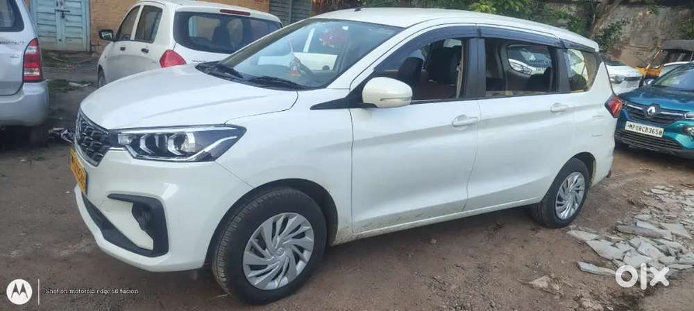 Maruti Suzuki Ertiga 2025 Cng & Hybrids 30000 Km Driven