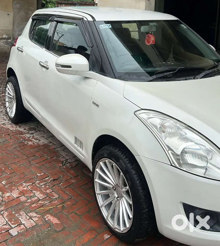 Maruti Suzuki Swift 2012 Zdi Showroom Condition