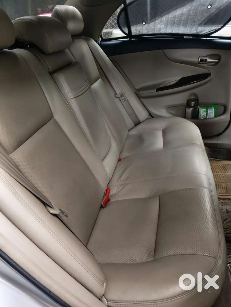 Toyota Corolla Altis 2013 Petrol Well Maintained