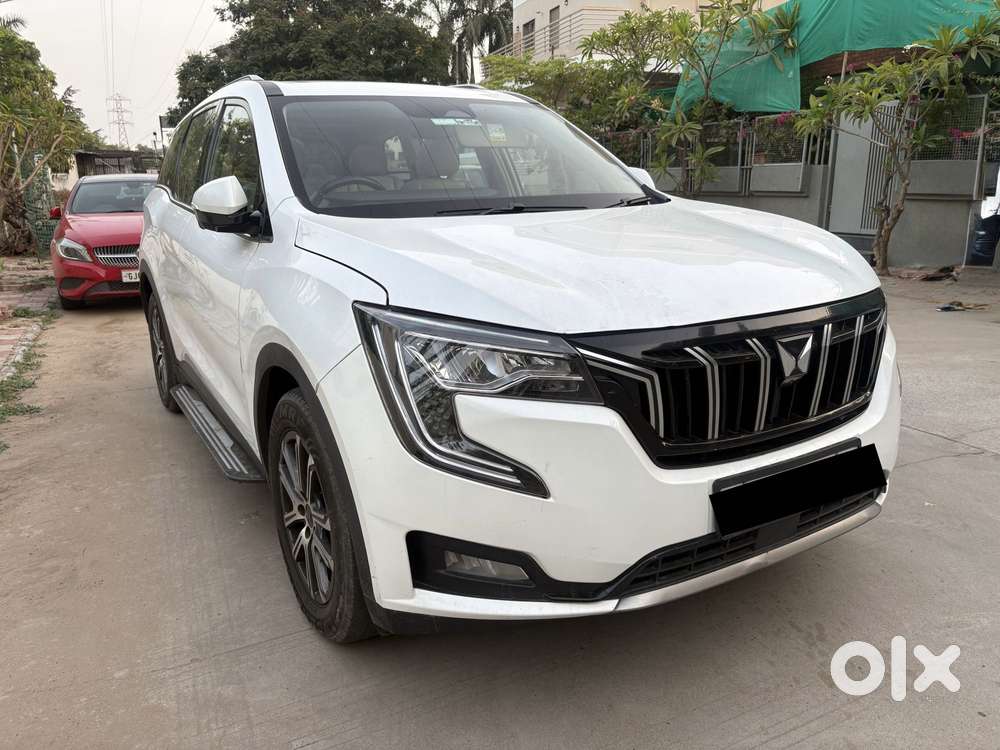 Mahindra Xuv700 2.2 Ax 7 Diesel At Luxury Pack Str Awd, 2022, Diesel