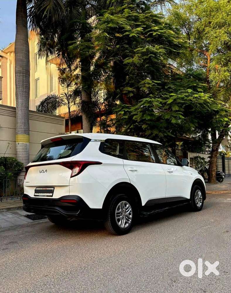Kia Carens 1.5 Premium 7 Str, 2022, Petrol