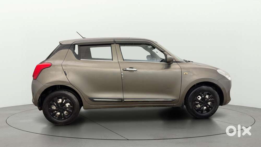 Maruti Suzuki Swift Lxi, 2018, Petrol