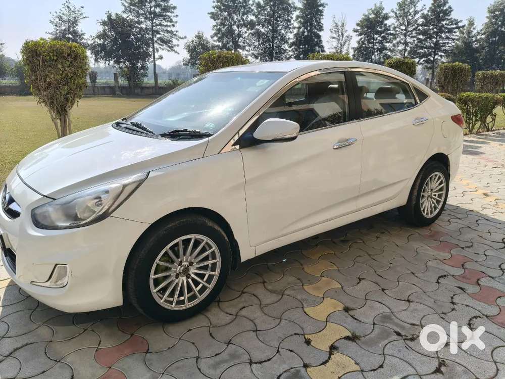 Hyundai Verna Diesel At 2012 Car