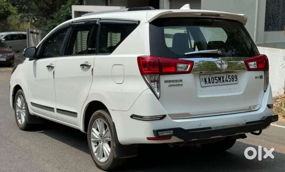 Toyota Innova Crysta 2018 Diesel Manual