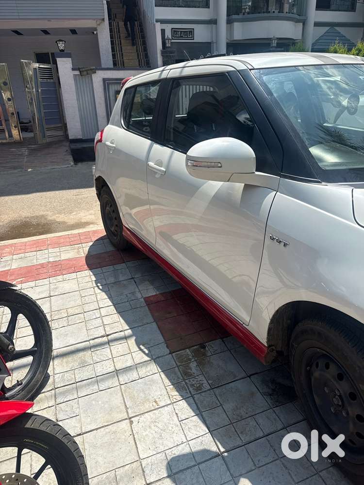 Maruti Suzuki Swift 2015