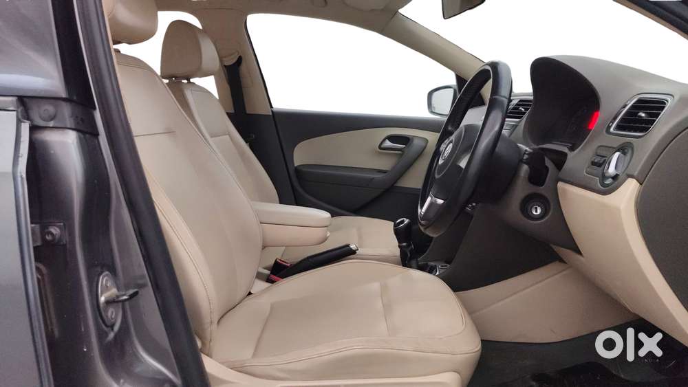 Volkswagen Vento Petrol Highline, 2013, Petrol