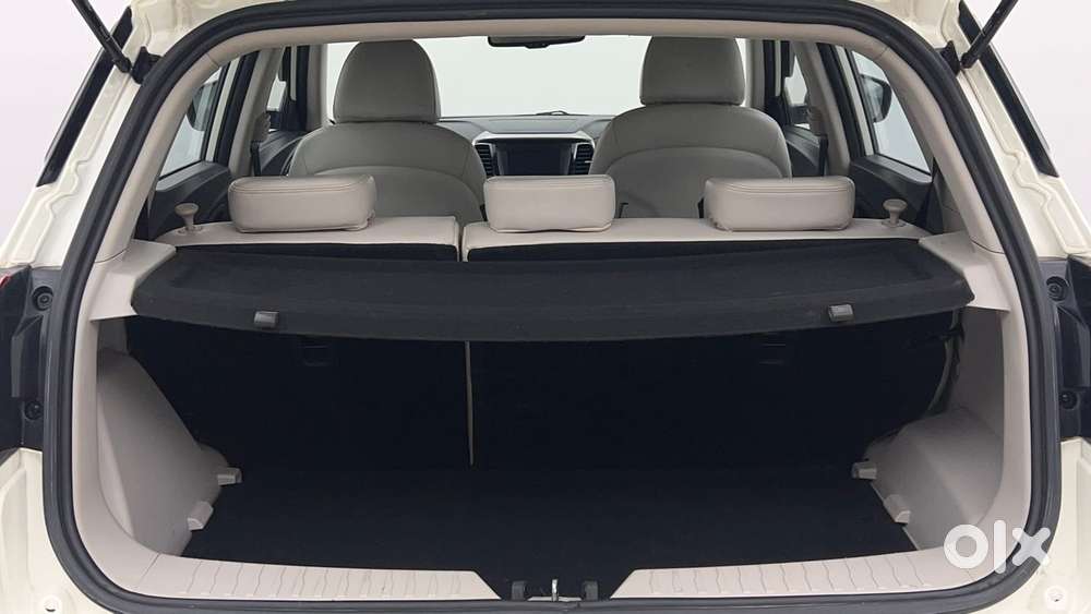 Mahindra Xuv300 W8 Option, 2021, Petrol