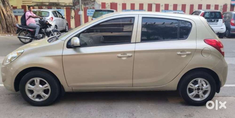 Automatic Hyundai I20 2011/10 - Good Condition