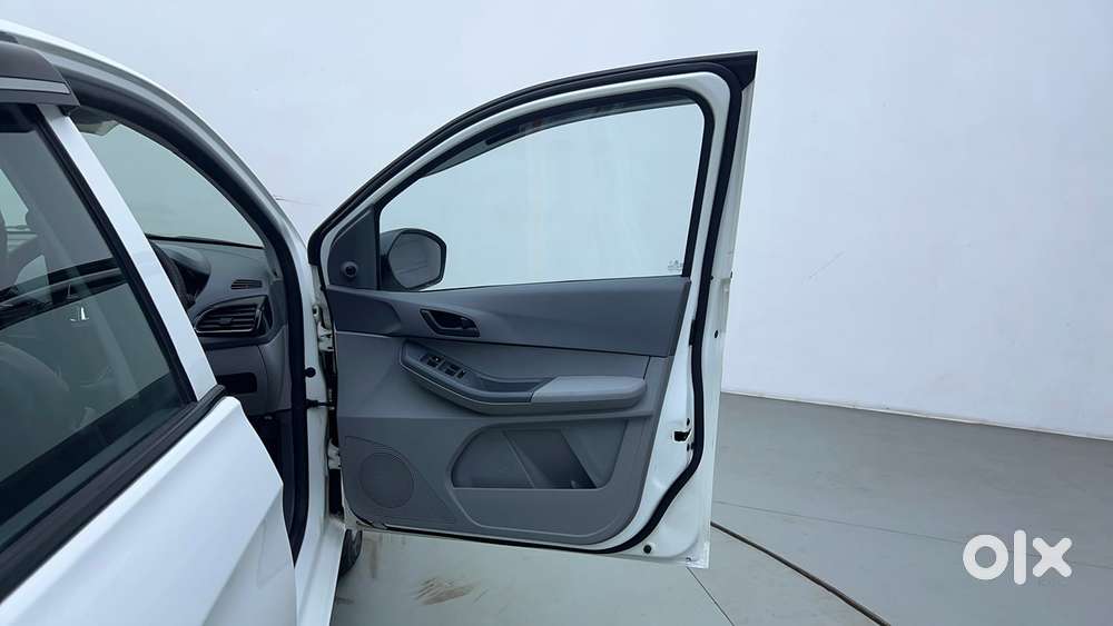 Tata Tigor Xm, 2023, Petrol