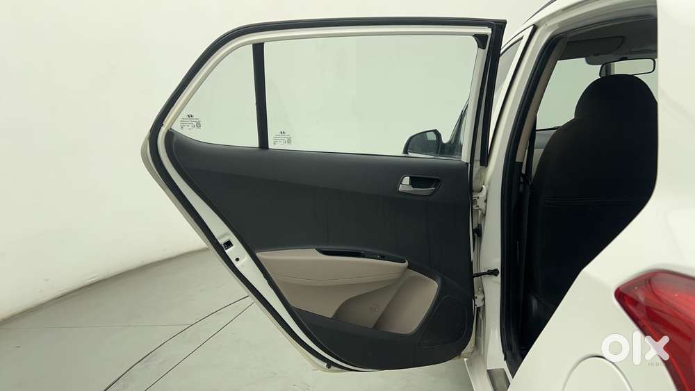 Hyundai Grand I10 1.2 Kappa Asta At Vtvt, 2014, Petrol
