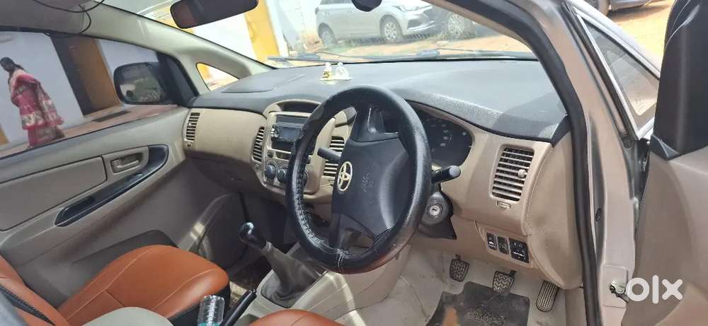 Toyota Innova 2.5 Gx 2015