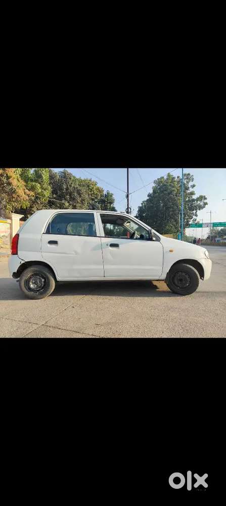 New Car Li H Bas Is Liye Bechna H Baki Gadi Me Koi Dikkat Nhi Hai