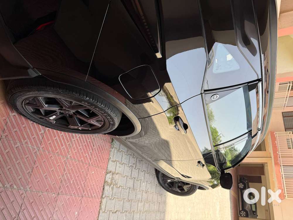 Tata Harrier Fearless Plus Dark Edition Top Model  Mint Condition