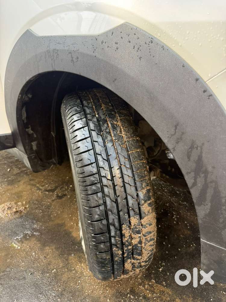 Mahindra Xuv 3xo 2024 Petrol 60222 Km Driven