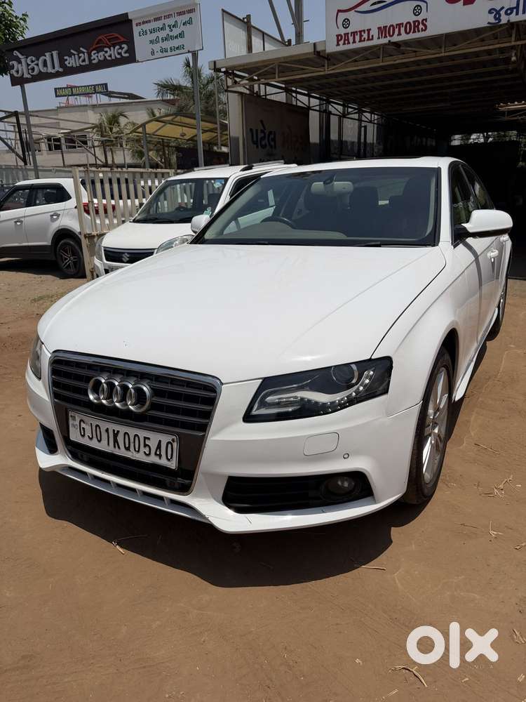 Audi A4 2.0 Tdi Premium With Sunroof, 2012, Diesel