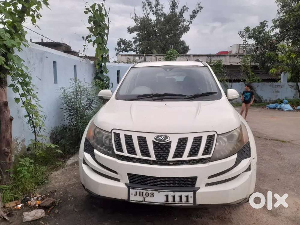 Mahindra Xuv500 2014 Diesel 98000 Km Driven