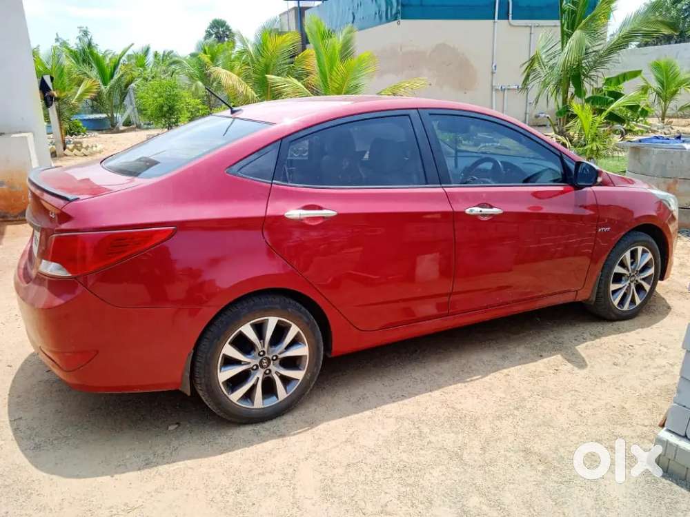 Hyundai Fluidic Verna 2015 Petrol 92000 Km Driven