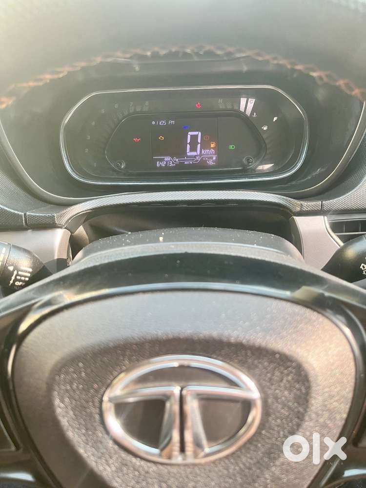 Tata Nexon 1.5 Revotorq Xm (s), 2021, Diesel